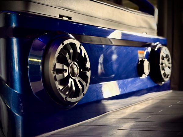 EPIC E40FX - Image 14